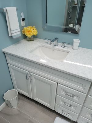 Bathroom Remodeling - This remodel was done on the main bathroom that needed a revamp.