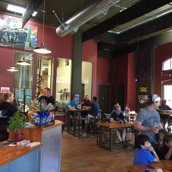 Alameda Brewing - Breweries Near Me - Alameda, California
