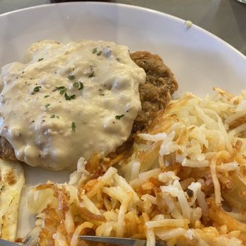 Broken Yolk Cafe - Chicken Fried Steak & Eggs - Breakfast & Brunch Near Me - Costa Mesa, California