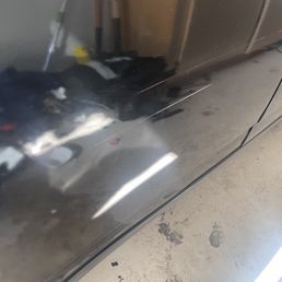 Car with paint damages