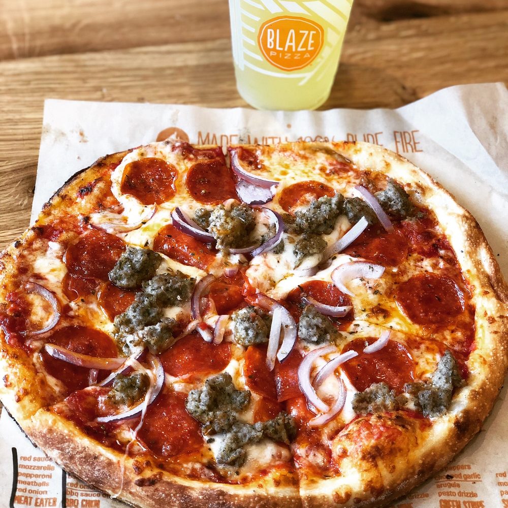 Blaze Pizza - Meat eater pizza- Pepperoni, crumbled meatball, red onion, mozzarella, and tomato sauce - Pizza Near Me - Fresh Meadows, New York Blaze Pizza - Meat eater pizza- Pepperoni, crumbled meatball, red onion, mozzarella, and tomato sauce - Pizza Near Me - Fresh Meadows, New York