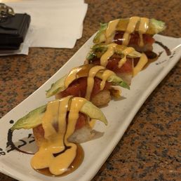 spicy tuna rice cakes