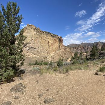 Smith Rock State Park - Parks Near Me - Terrebonne, Oregon