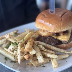 Sahara Bistro - Beruit Burger