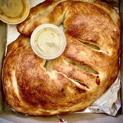 Mr. Shoes Pizza - Shoemaker Calzone