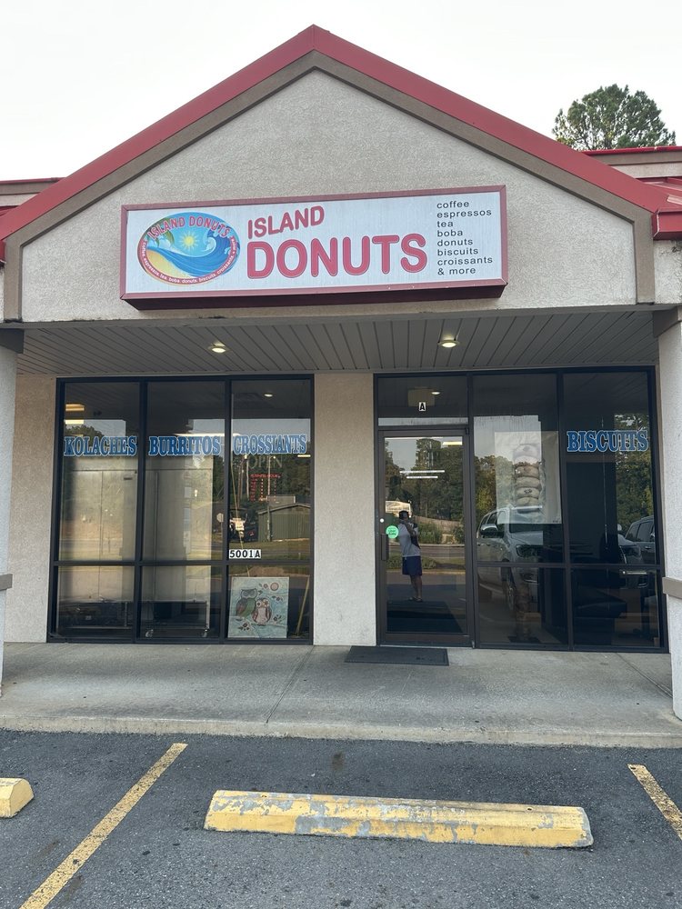 Island Donuts Logo