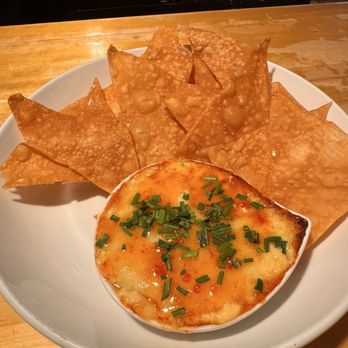 Venture Kitchen And Bar - Crab Rangoon dip - Pizza Near Me - Hampton, Virginia
