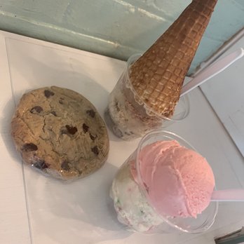 Rheas Ice Cream- NBTX - Homemade cone atop s'more (bottom) and Belgian Chocolate (top) and Circus Animal with Big Red on top! YUM! Oh yeah, and they sell cookies! - Ice Cream & Frozen Yogurt Near Me - New Braunfels, Texas Rheas Ice Cream- NBTX - Homemade cone atop s'more (bottom) and Belgian Chocolate (top) and Circus Animal with Big Red on top! YUM! Oh yeah, and they sell cookies! - Ice Cream & Frozen Yogurt Near Me - New Braunfels, Texas