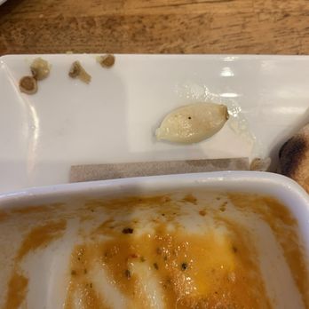 SPIN! Pizza - Raw garlic with cores - Pizza Near Me - Richardson, Texas