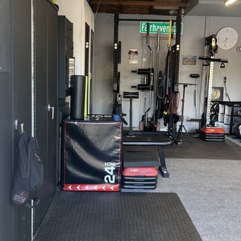 Coach Tati - Equipment - Trainers Near Me - Santa Ana, California Coach Tati - Equipment - Trainers Near Me - Santa Ana, California