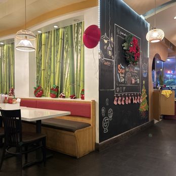 Pho Anvi - Very clean and good ambience! - Vietnamese Near Me - West Covina, California Pho Anvi - Very clean and good ambience! - Vietnamese Near Me - West Covina, California