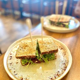 Paso pleaser sandwich-soooo good! Paso pleaser sandwich-soooo good!