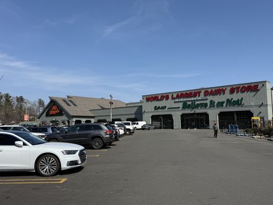 Stew Leonard's by null