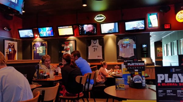 Buffalo Wild Wings by null