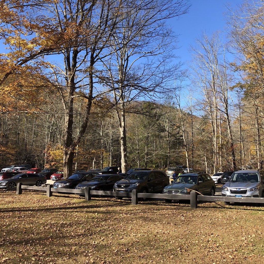 Macedonia Brook State Park - Parks Near Me - Kent, Connecticut