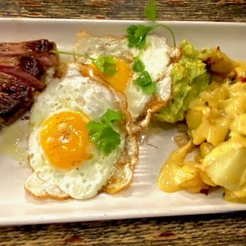 South + Pine American Eatery - Steak and eggs - New American Near Me - Morristown, New Jersey South + Pine American Eatery - Steak and eggs - New American Near Me - Morristown, New Jersey