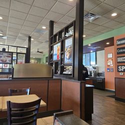 McAlister's Deli - Empty restaurant but took 20+ minutes to get 2 sandwiches. Crazy