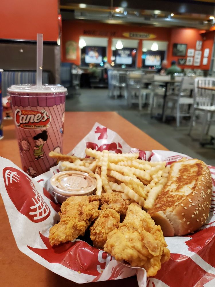 Raising Cane's Chicken Fingers, North Las Vegas Roadtrippers
