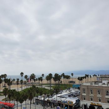 High Rooftop Lounge - Lounges Near Me - Venice, California High Rooftop Lounge - Lounges Near Me - Venice, California