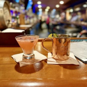 2 FOG's Pub - Bonnie Parker & Cherry mule - New American Near Me - Howell, Michigan