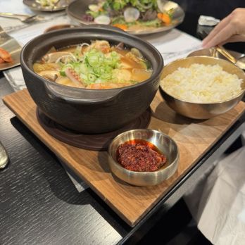 POGU - Seafood soup - Korean Near Me - Daly City, California
