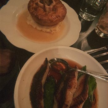 Armitage Alehouse - Oxtail and red wine pot pie and miso glazed black cod - Pubs Near Me - Chicago, Illinois Armitage Alehouse - Oxtail and red wine pot pie and miso glazed black cod - Pubs Near Me - Chicago, Illinois