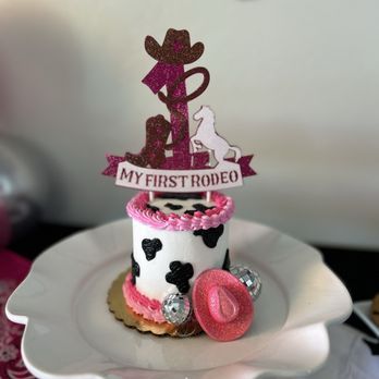 Arroyo Grande Bakery - "First Rodeo" themed smash cake - Bakeries Near Me - Arroyo Grande, California Arroyo Grande Bakery - "First Rodeo" themed smash cake - Bakeries Near Me - Arroyo Grande, California