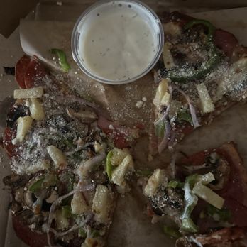 Bortolami's Pizzeria - Cauliflower crust - Pizza Near Me - Vancouver, Washington Bortolami's Pizzeria - Cauliflower crust - Pizza Near Me - Vancouver, Washington
