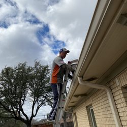 Hartmann Window Cleaning - Gutter Cleaning in Weatherford