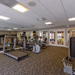 Remington on the Green Apartments - Fully equipped fitness center with natural light