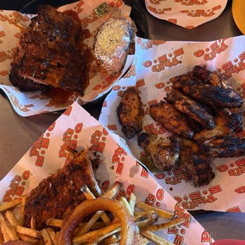 Phil's BBQ - Barbeque Near Me - San Diego, California