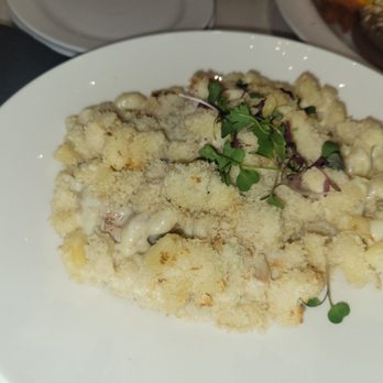 Cat Cora's Kitchen - Mac n cheese - New American Near Me - Atlanta, Georgia Cat Cora's Kitchen - Mac n cheese - New American Near Me - Atlanta, Georgia