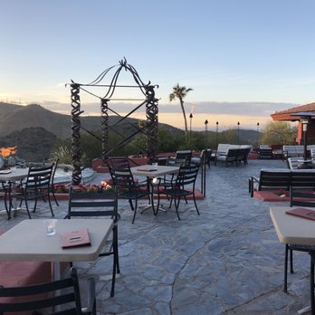 Different Pointe of View - New American Near Me - Phoenix, Arizona