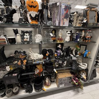 T J Maxx - Halloween - Home Decor Near Me - Gilbert, Arizona T J Maxx - Halloween - Home Decor Near Me - Gilbert, Arizona