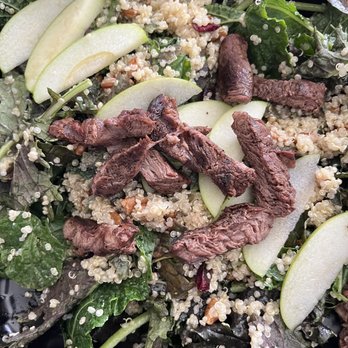 Altitude Chophouse & Brewery - Kale & quinoa salad with beef - Pubs Near Me - Laramie, Wyoming Altitude Chophouse & Brewery - Kale & quinoa salad with beef - Pubs Near Me - Laramie, Wyoming