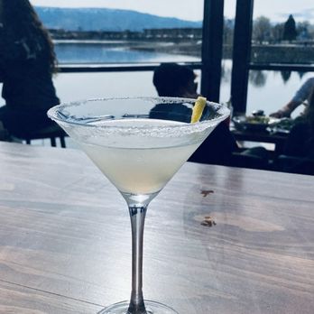 Sparks Water Bar - The lemon drop is so tasty - Bars Near Me - Sparks, Nevada