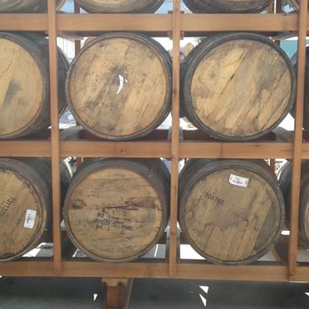 Drake's Barrel House - Breweries Near Me - San Leandro, California Drake's Barrel House - Breweries Near Me - San Leandro, California