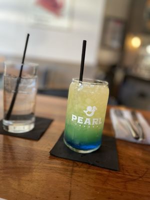 Pearl Tavern by null