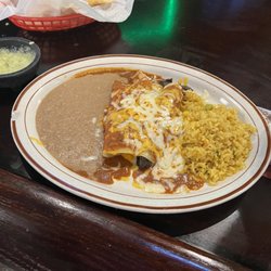 Mama Juanita's - Combo fajita enchiladas