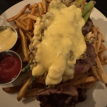Stone Creek Bistro - Steak frites Oscar style - New American Near Me - Blue Jay, California Stone Creek Bistro - Steak frites Oscar style - New American Near Me - Blue Jay, California