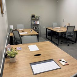 Venture X Charleston - Garco Mill - Interior Office for 6 People