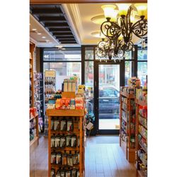 ~ Park Chemists RX Full Service Pharmacy ~
Your family-owned neighborhood medicine cabinet where gift shop meets pharmacy!
