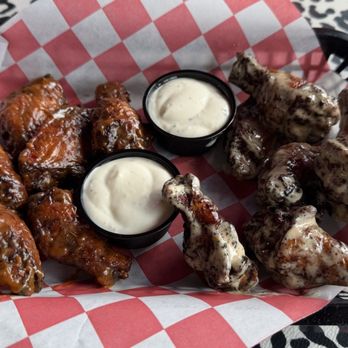 YAH Brew - Type peanut wings in Alabama white barbecue - Breweries Near Me - Hershey, Pennsylvania