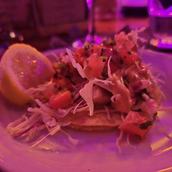 The Rosegold Saloon - Late night bites Fish taco $7 - Cocktail Bars Near Me - Los Angeles, California The Rosegold Saloon - Late night bites Fish taco $7 - Cocktail Bars Near Me - Los Angeles, California