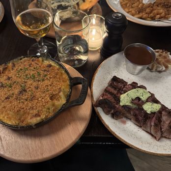 Red Owl Tavern - 12oz. Prime Philly Strip & Mac  Cheese Gratin - New American Near Me - Philadelphia, Pennsylvania