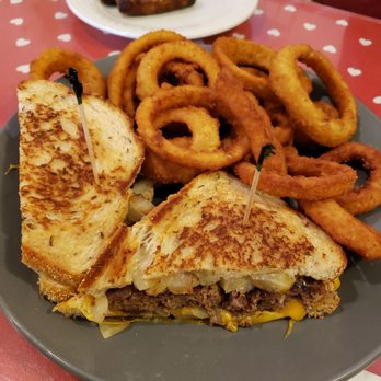 Kimmie's Coffee Cup - Patty melt and onion rings - Breakfast & Brunch Near Me - Brea, California