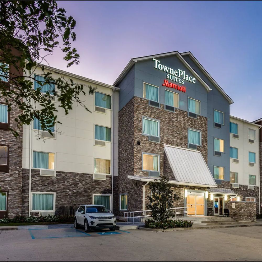 Marriott Garden District, New Orleans, LA - Last Updated January 2026 - Yelp