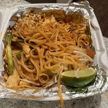 Bangkok Kitchen - Chicken pad Thai - Chinese Near Me - San Antonio, Texas Bangkok Kitchen - Chicken pad Thai - Chinese Near Me - San Antonio, Texas