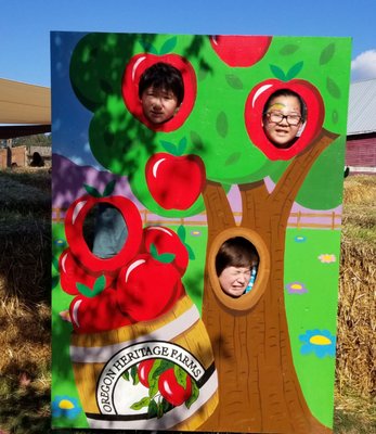 Oregon Heritage Farms by null