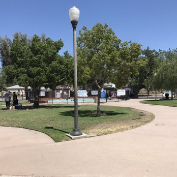 Lakeview Park - Playgrounds Near Me - Santa Fe Springs, California